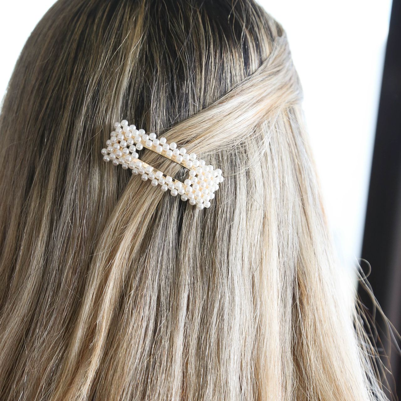 Goudkleurige haarclip met parels rechthoek