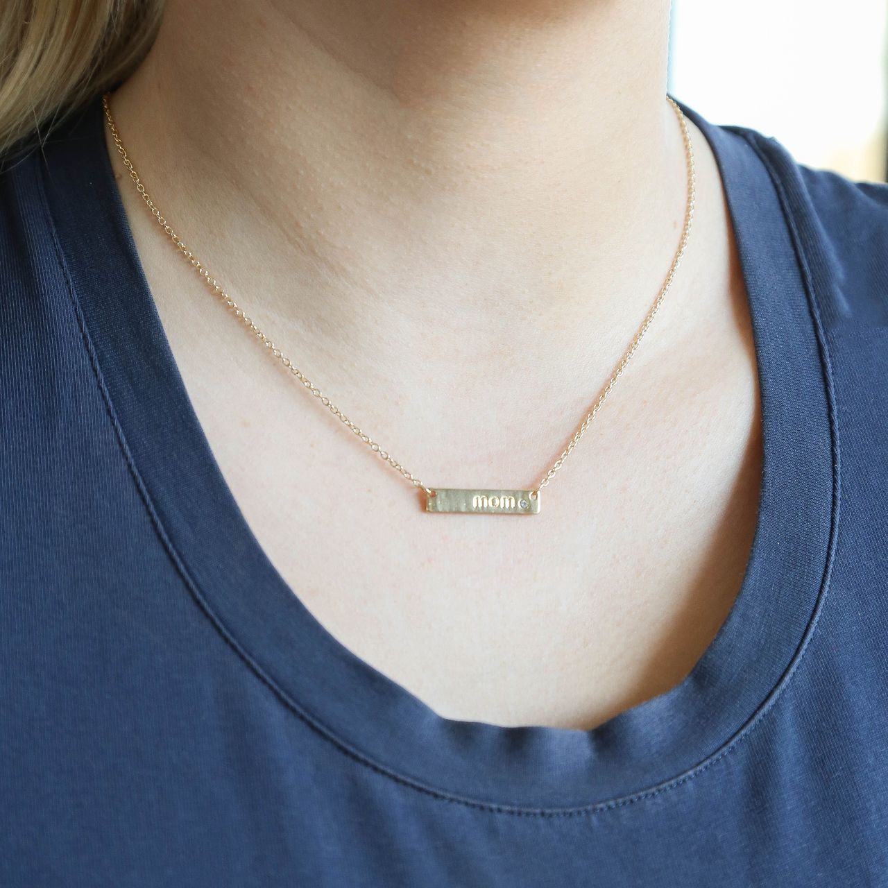 Goudkleurige byoux ketting mom