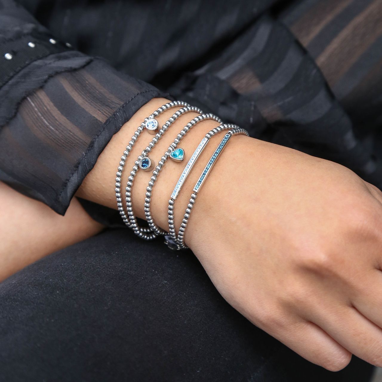Gerecycleerd stainless steel armband bol/bar aqua kristal