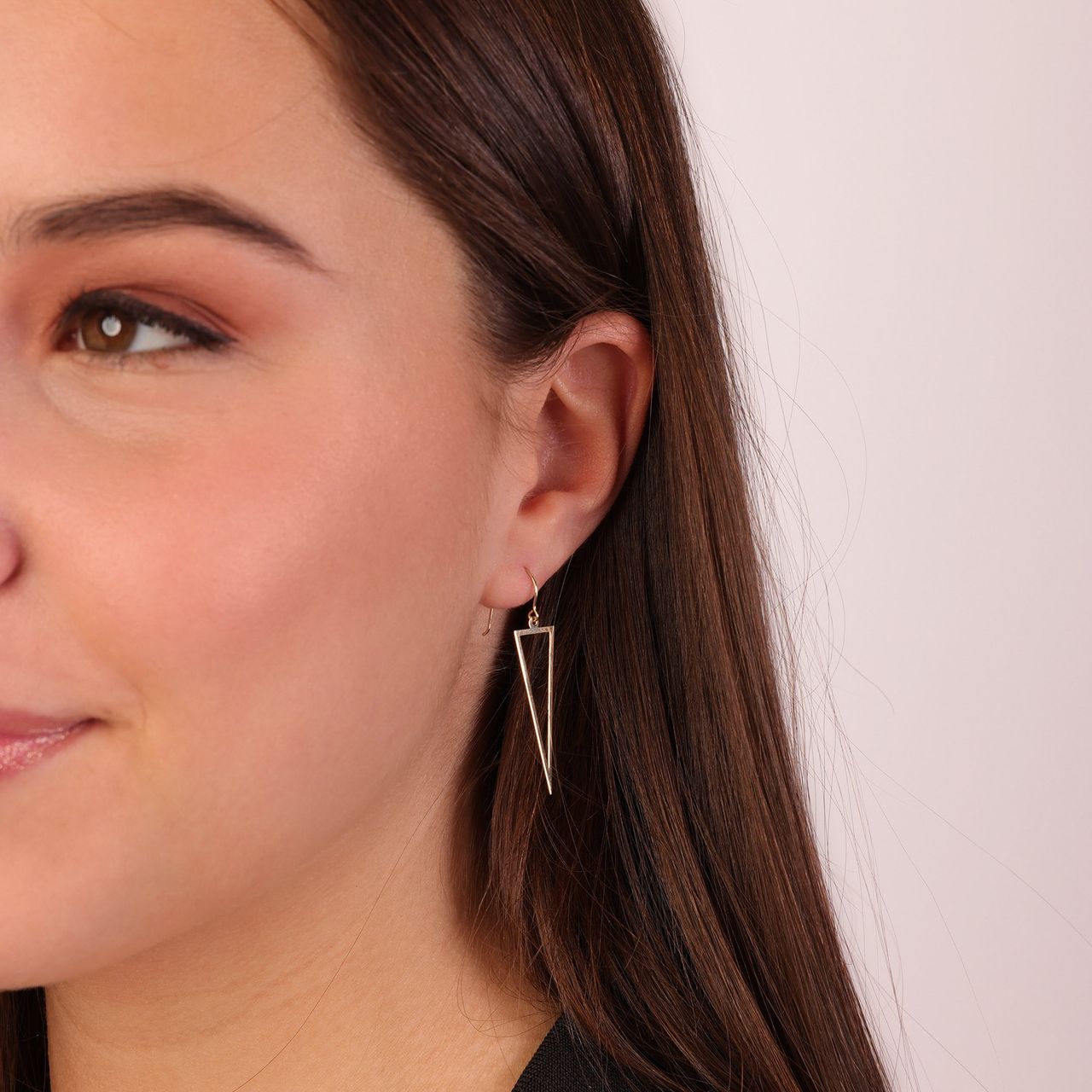 14 karaat geelgouden oorhangers triangle voor dames