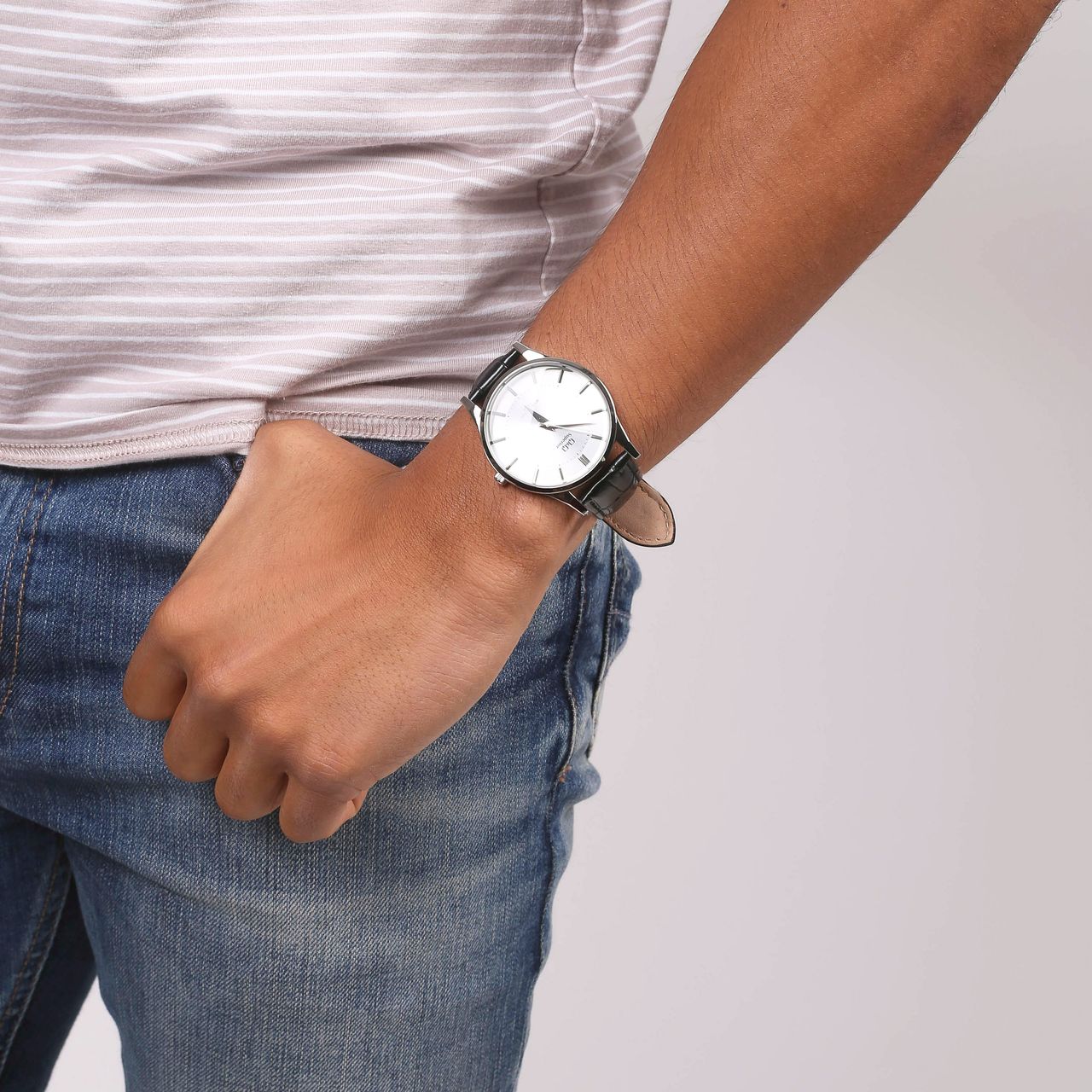 Q&Q Superior horloge S308J301Y