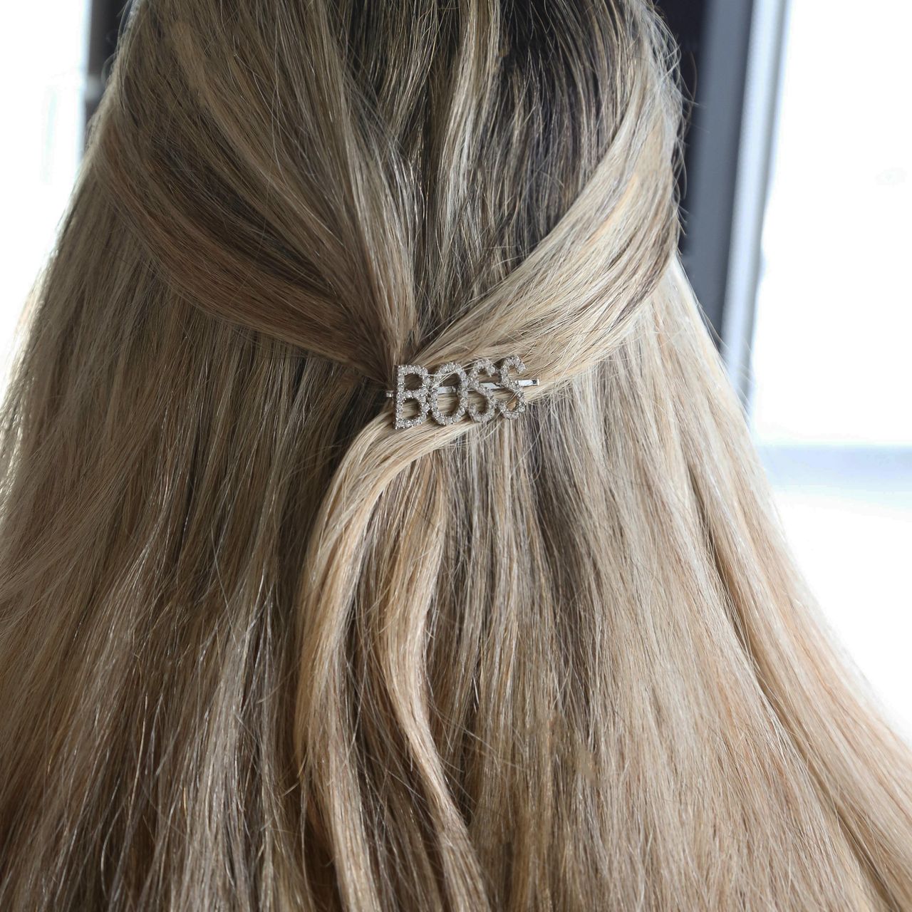 Haarschuifje met tekst Boss