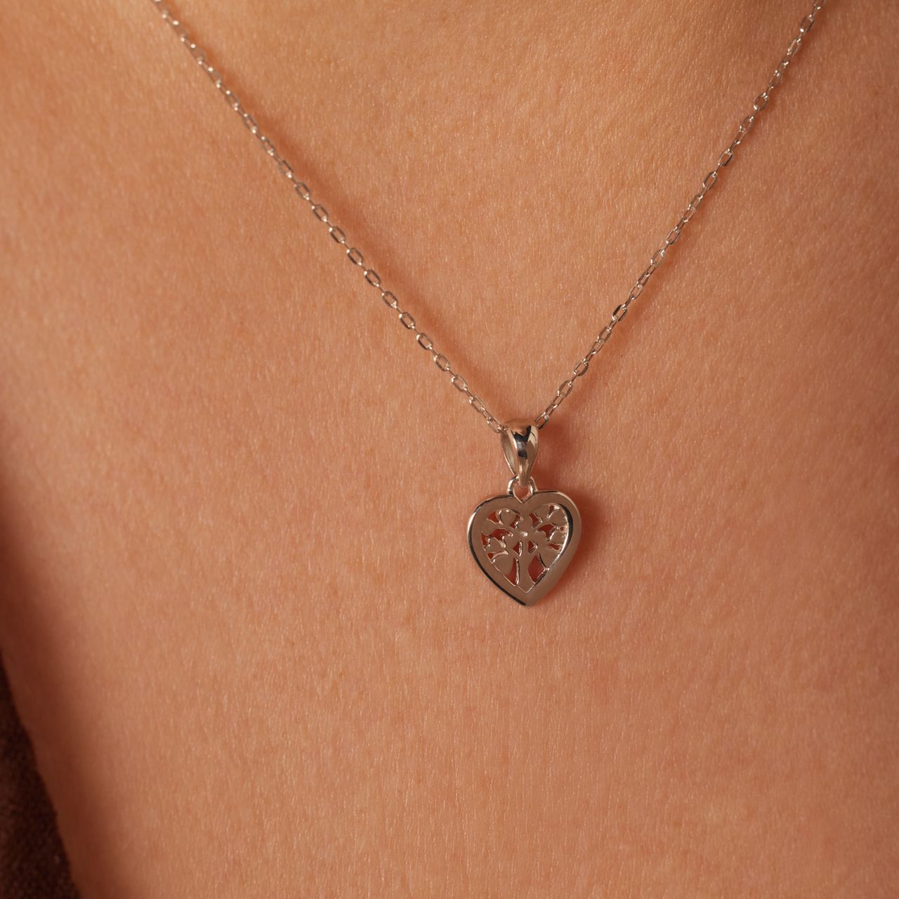 Zilveren ketting&hanger hart levensboom voor dames