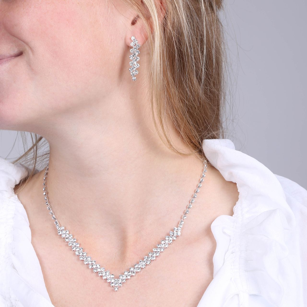 Zilverkleurig bijoux setje met gratis doosje