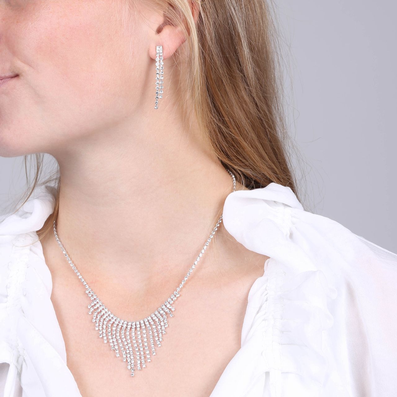 Zilverkleurig bijoux setje met gratis doosje