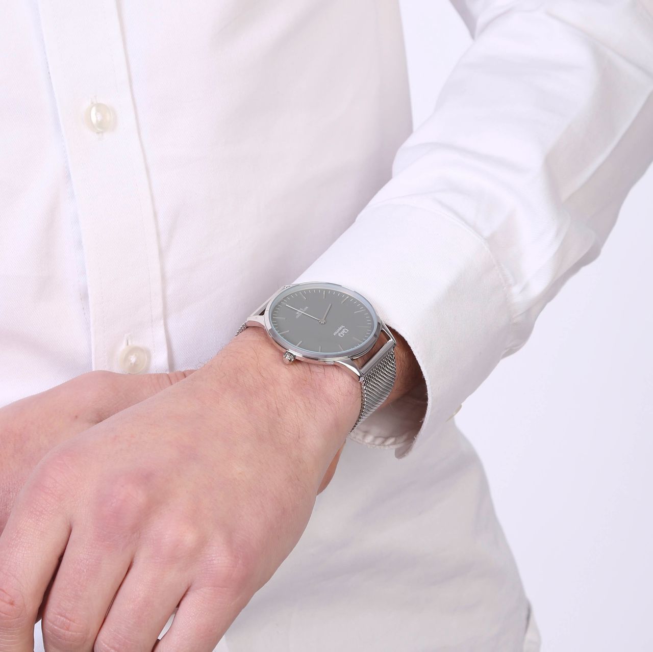 Q&Q Superior horloge met mesh band