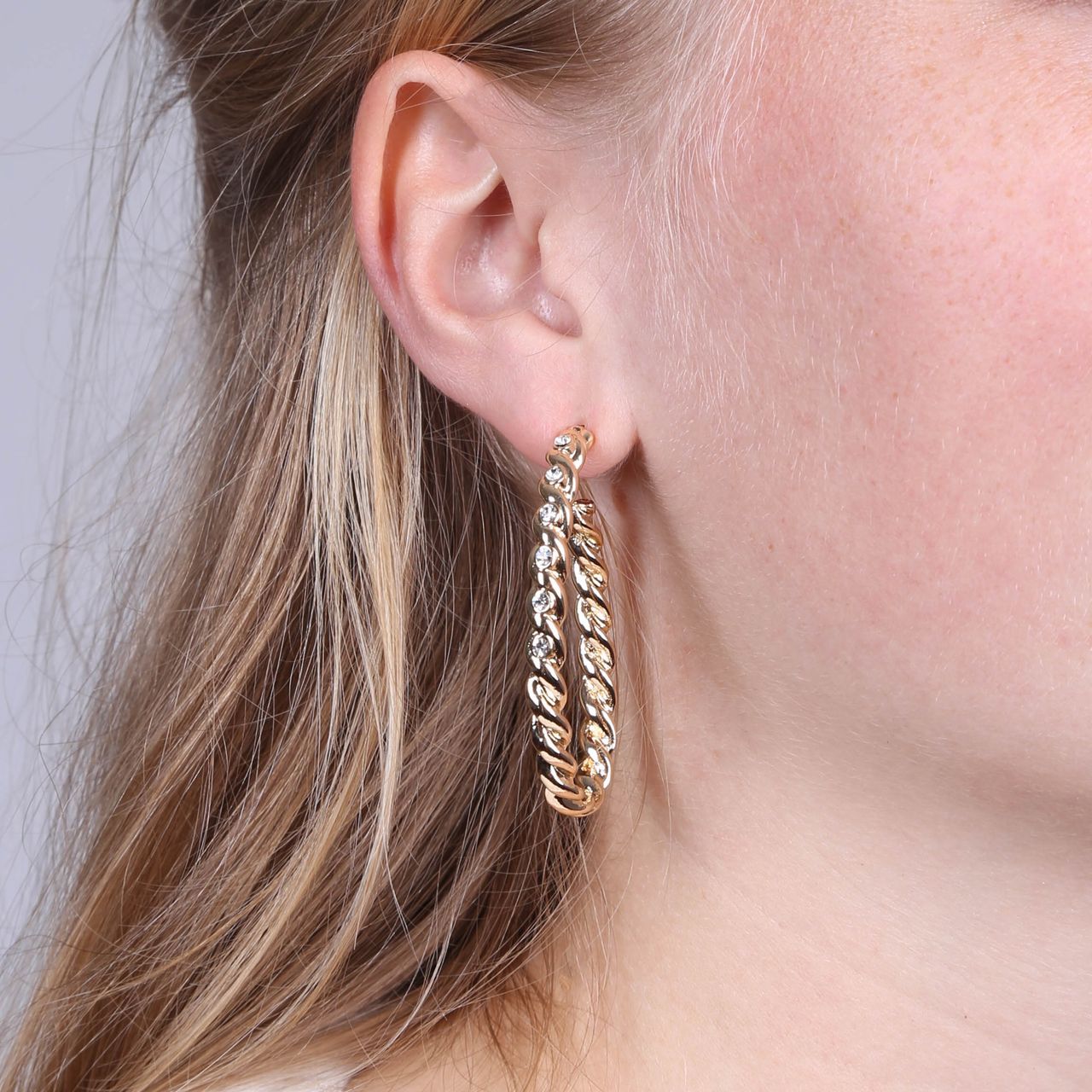 Goudkleurige ovale bijoux oorringen