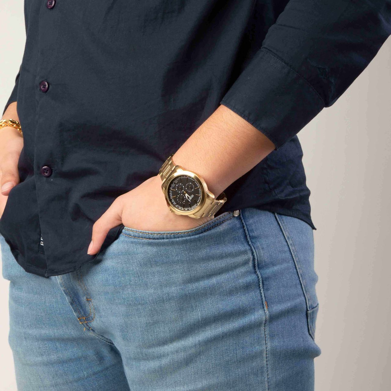 Regal Herren-Armbanduhr mit goldfarbenem Armband