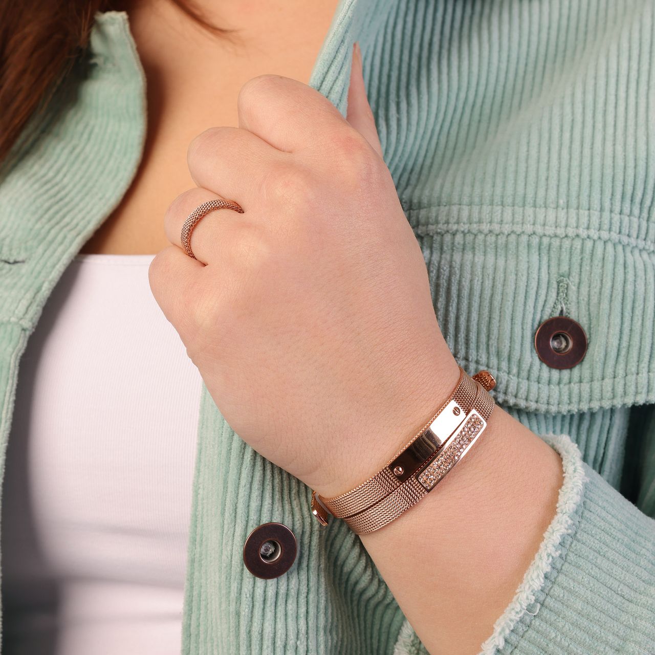 Stainless steel roséplated fantasiearmband met kristal voor dames