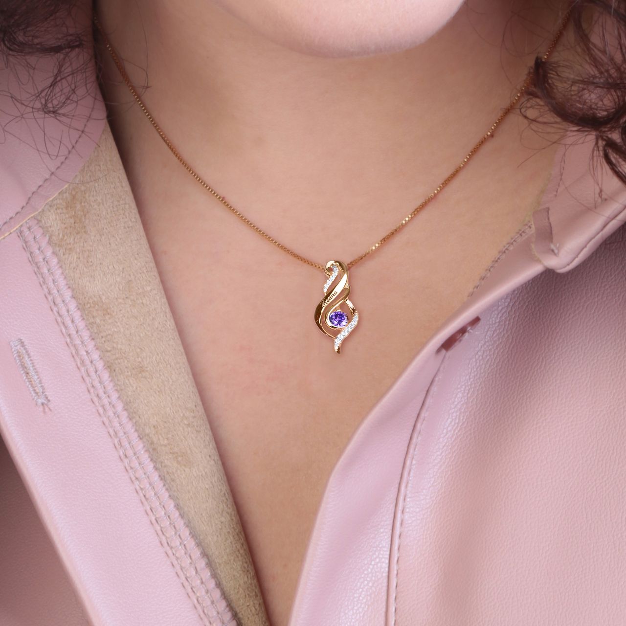 Zilveren goldplated ketting met hanger met geboortsteen voor dames