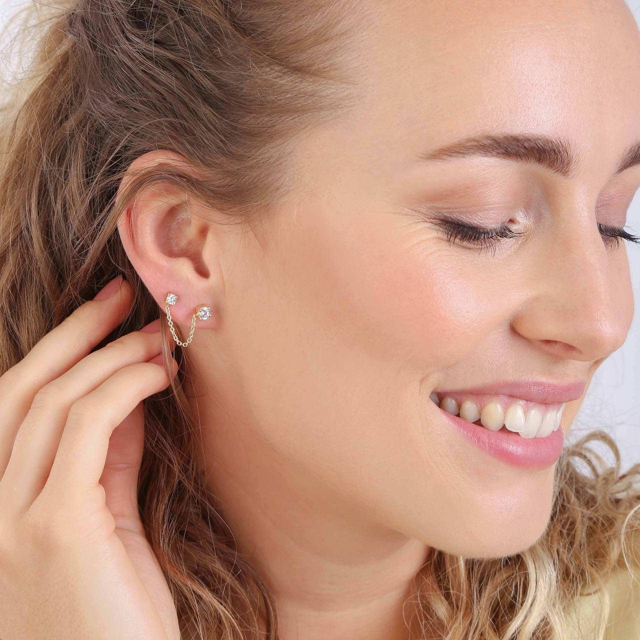Zilveren goldplated oorknoppen met zirkonia voor dames