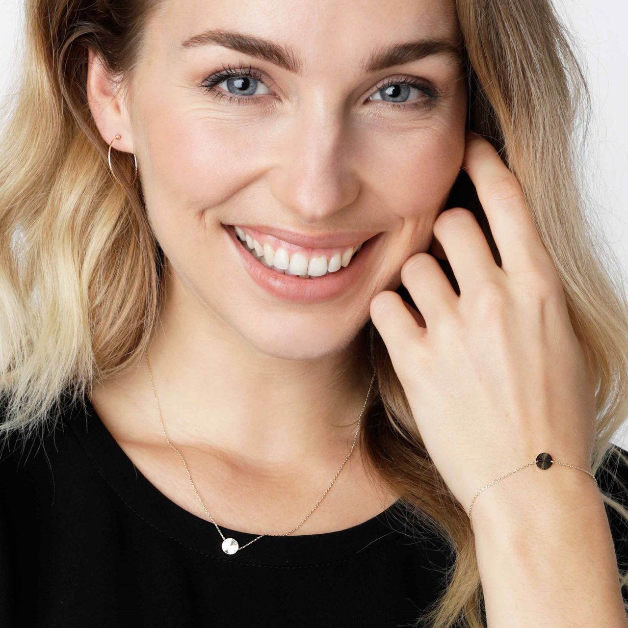 Armband, 585 Gelbgold, mit Scheiben-Anhänger