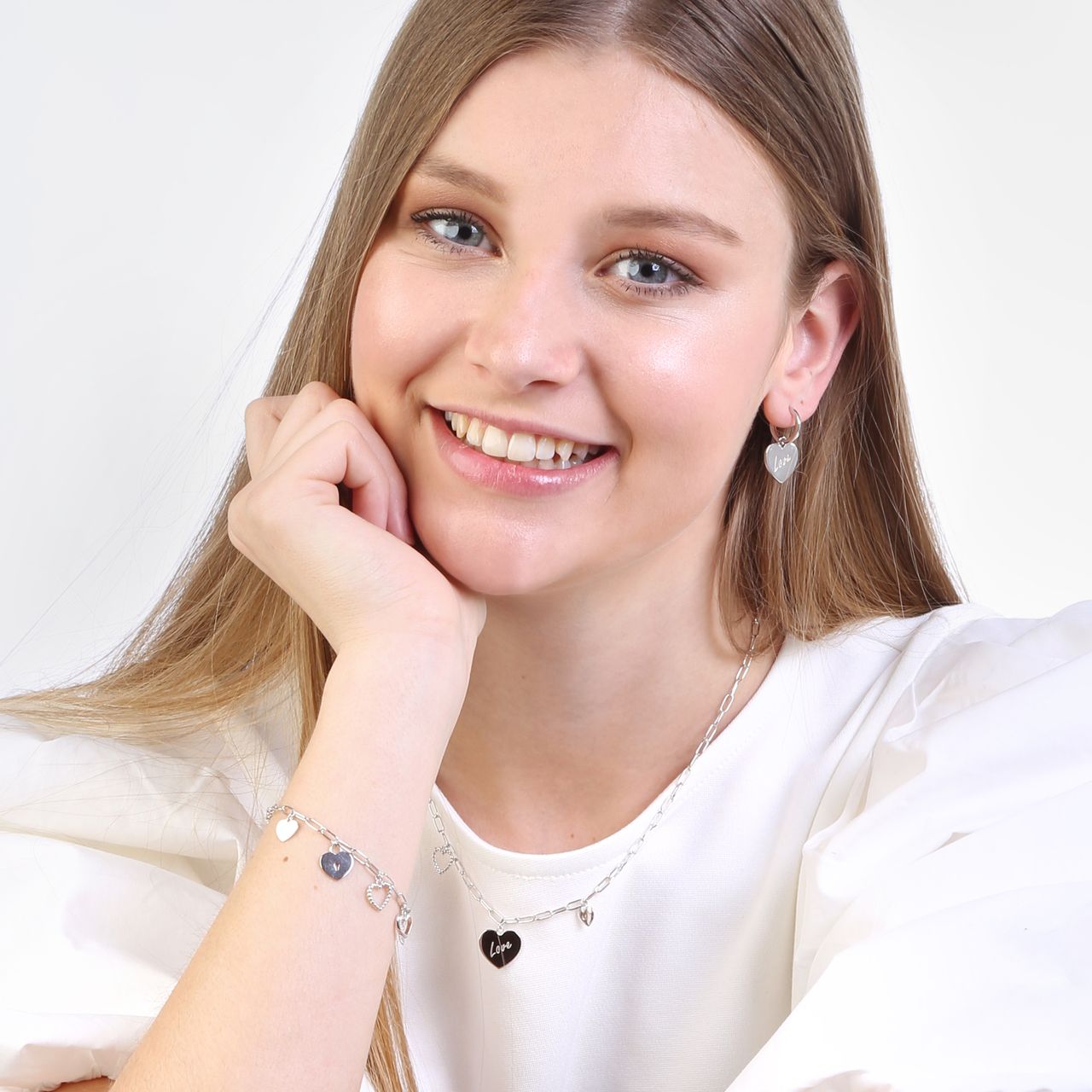 Zilveren ketting bedels harten /love