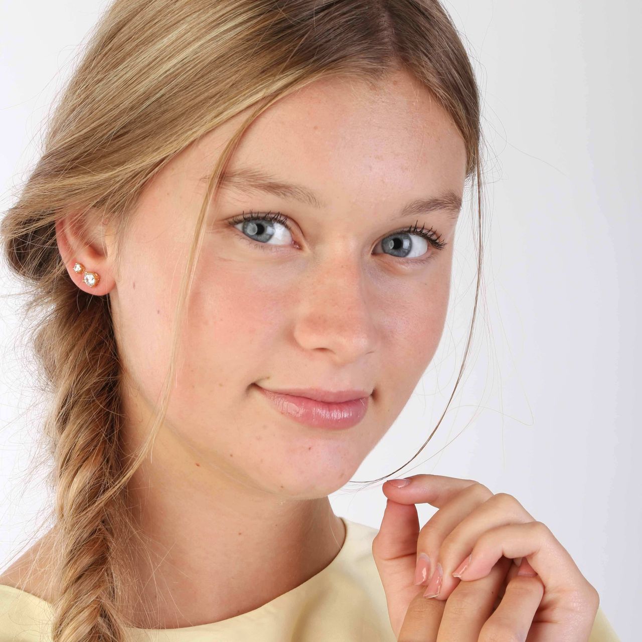Zilveren oorknoppen goldplated zirkonia 5mm voor dames