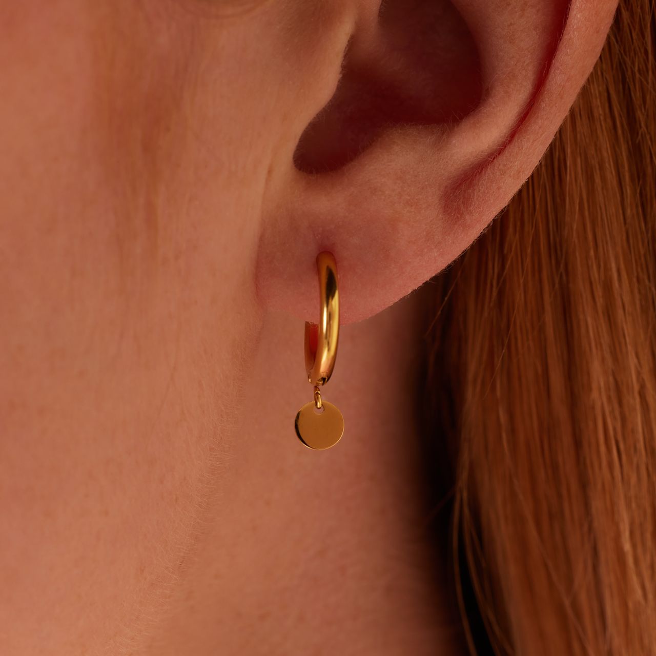 Stalen goldplated oorringen met hanger voor dames