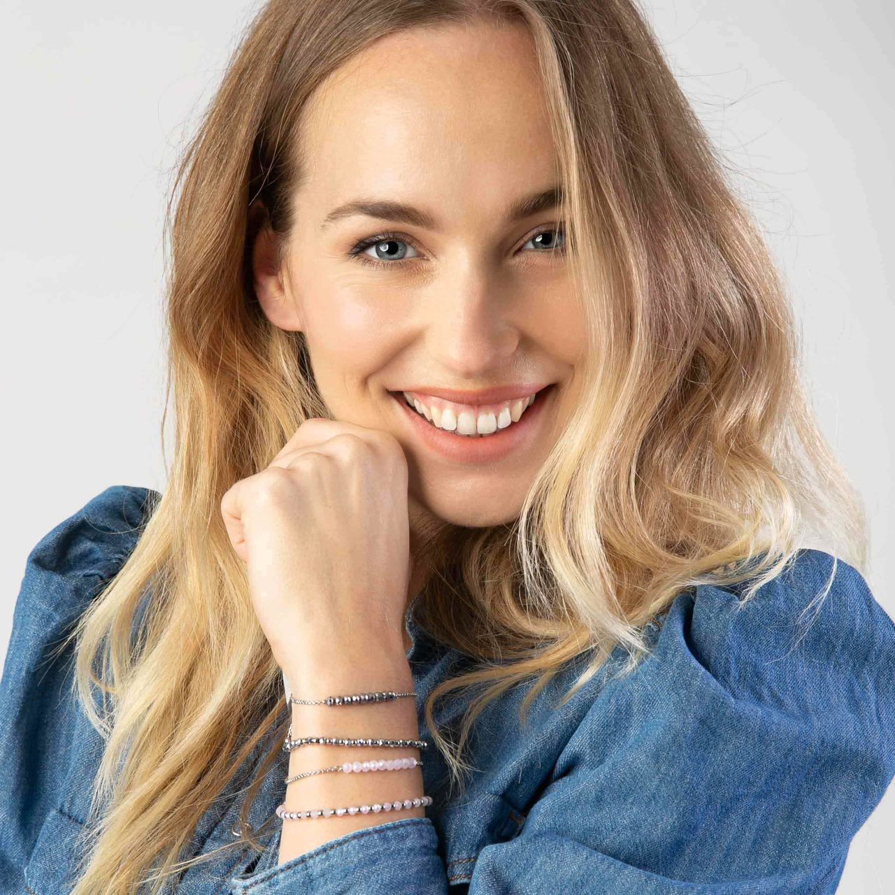 Gerecycleerd stalen armband met zilverkleurige kralen