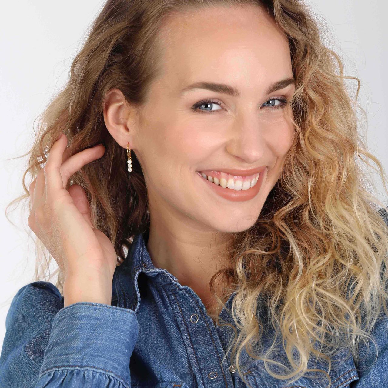 Zilveren goldplated oorbelhanger met geboortesteen voor dames