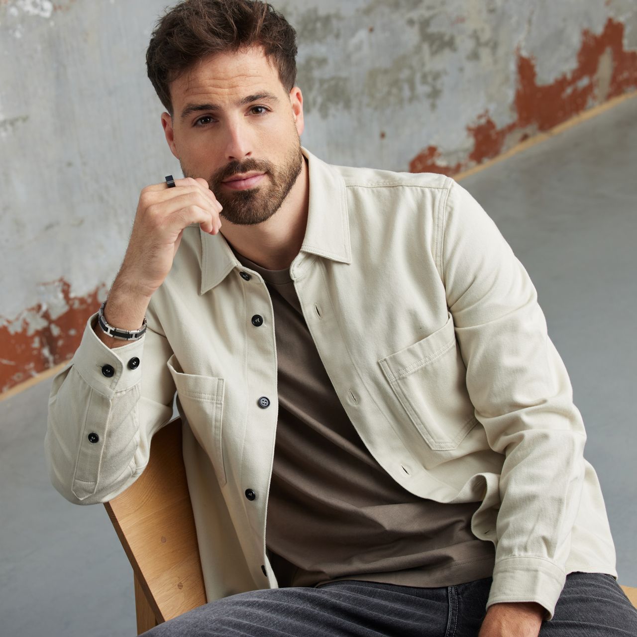 Gerecycleerd stalen blackplated heren zegelring met 2 strepen