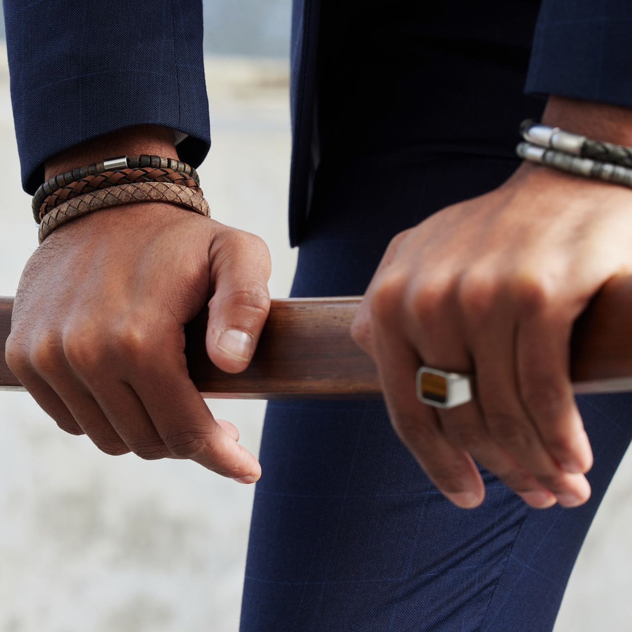 Stalen herenarmband gevlochten leer donker bruin