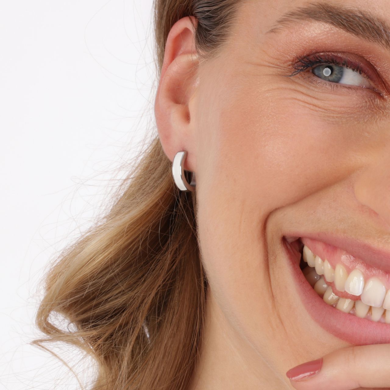 Stainless steel oorringen emaille wit voor dames