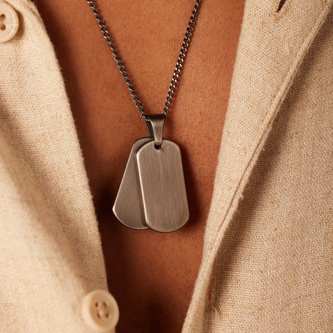 Gerecycled stainless steel herenketting met dubbele plaathanger