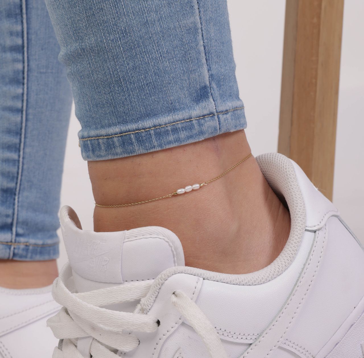 Zilveren goldplated enkelband zoetwaterparels