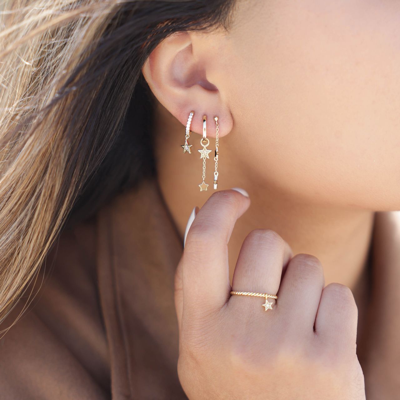 Zilveren goldplated ring bedeltje met ster zirkonia