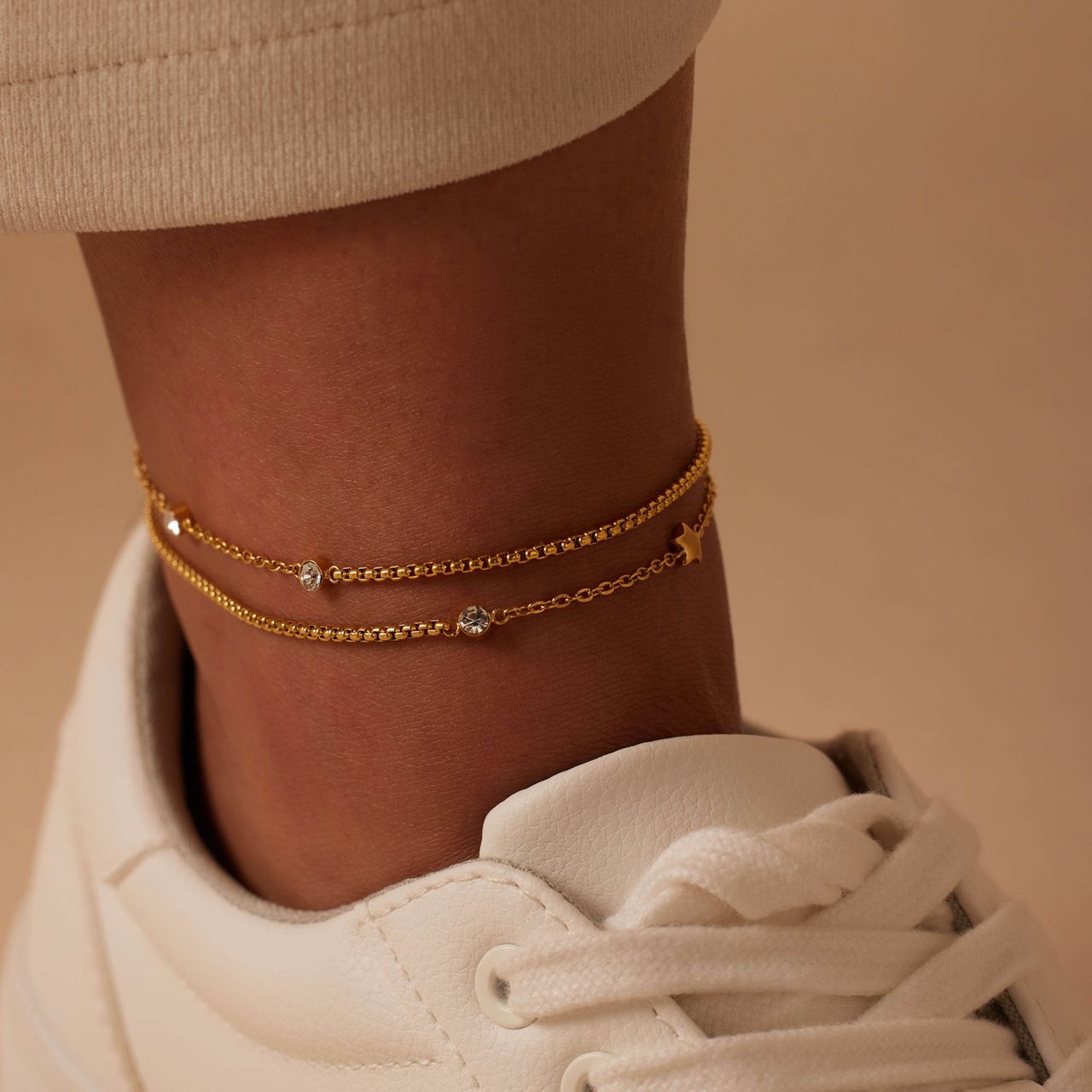 Gerecycleerd dubbele goldplated stainless steel enkelbandje met sterren