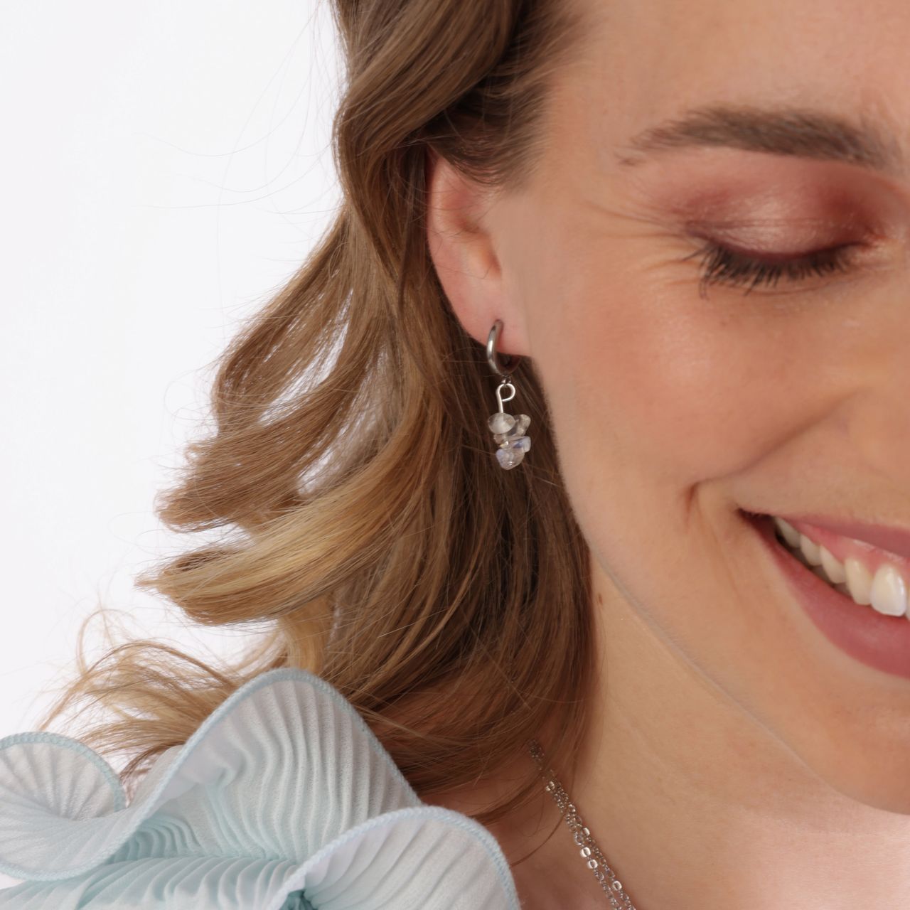 Stainless steel oorbellen met maansteen