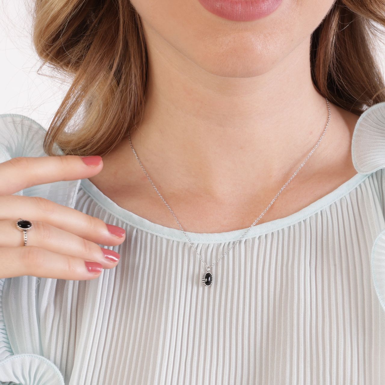 Zilveren ketting met hanger Gemstone black onyx