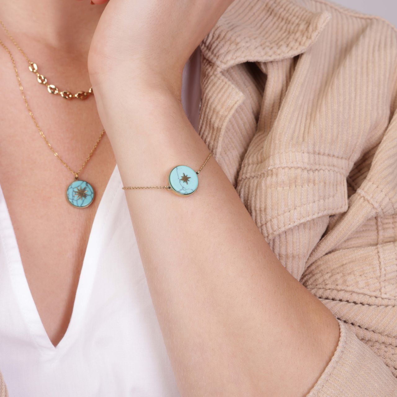 Stainless steel goldplated fantasiearmband met hanger met natuursteen voor dames