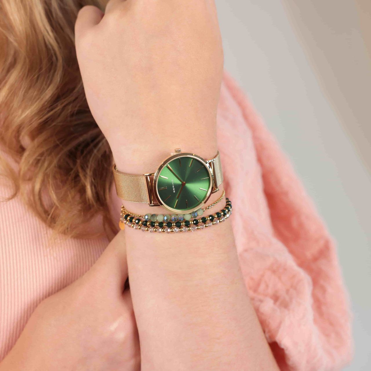 Bering Dames Horloge Rosekleurig 14134-338
