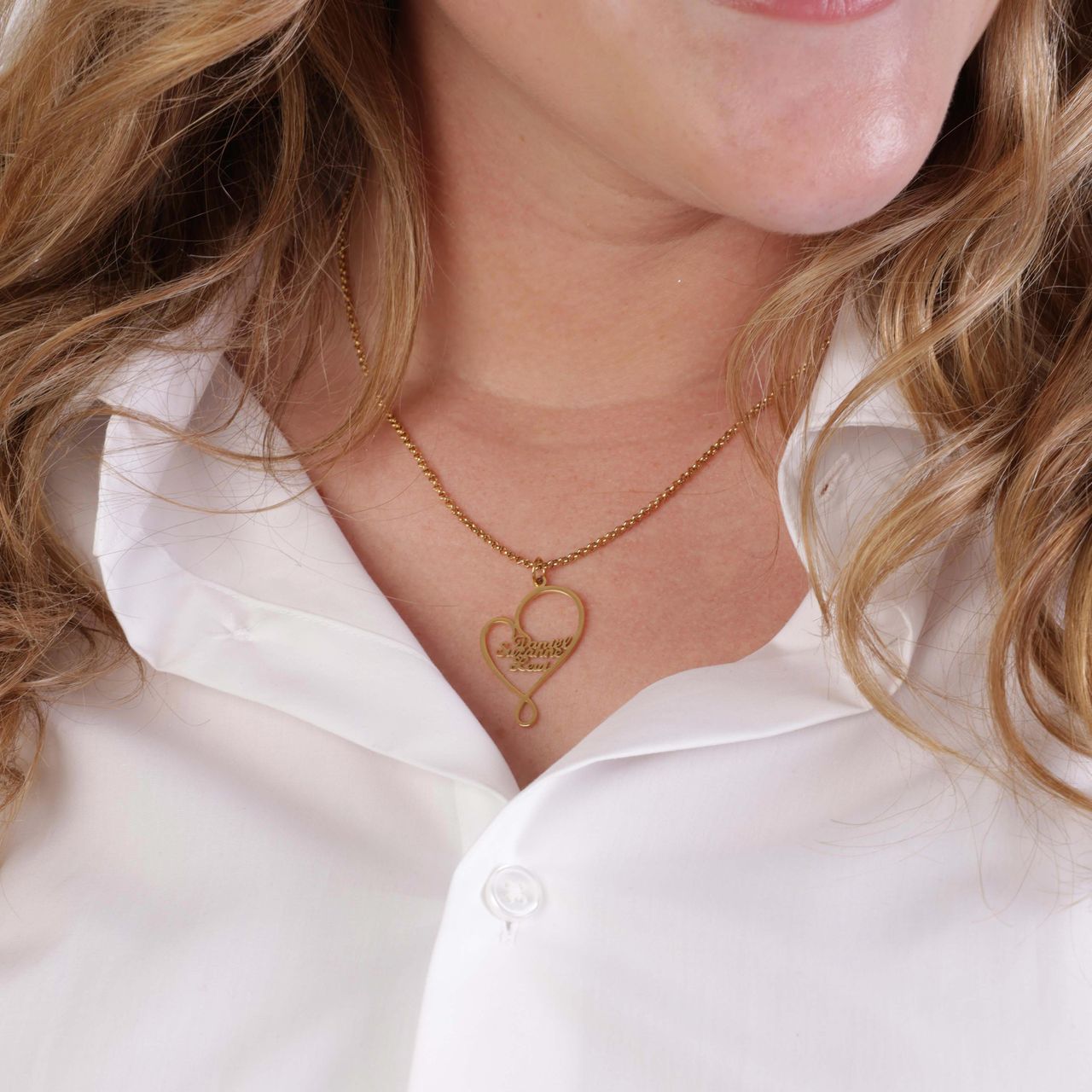 Stalen goldplated naamketting hart met 3 namen voor dames