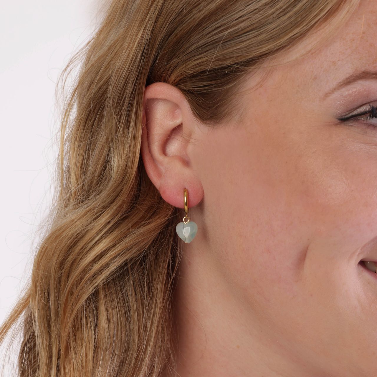 Stainless steel goldplated oorringen met hanger hart met aventurijn voor dames