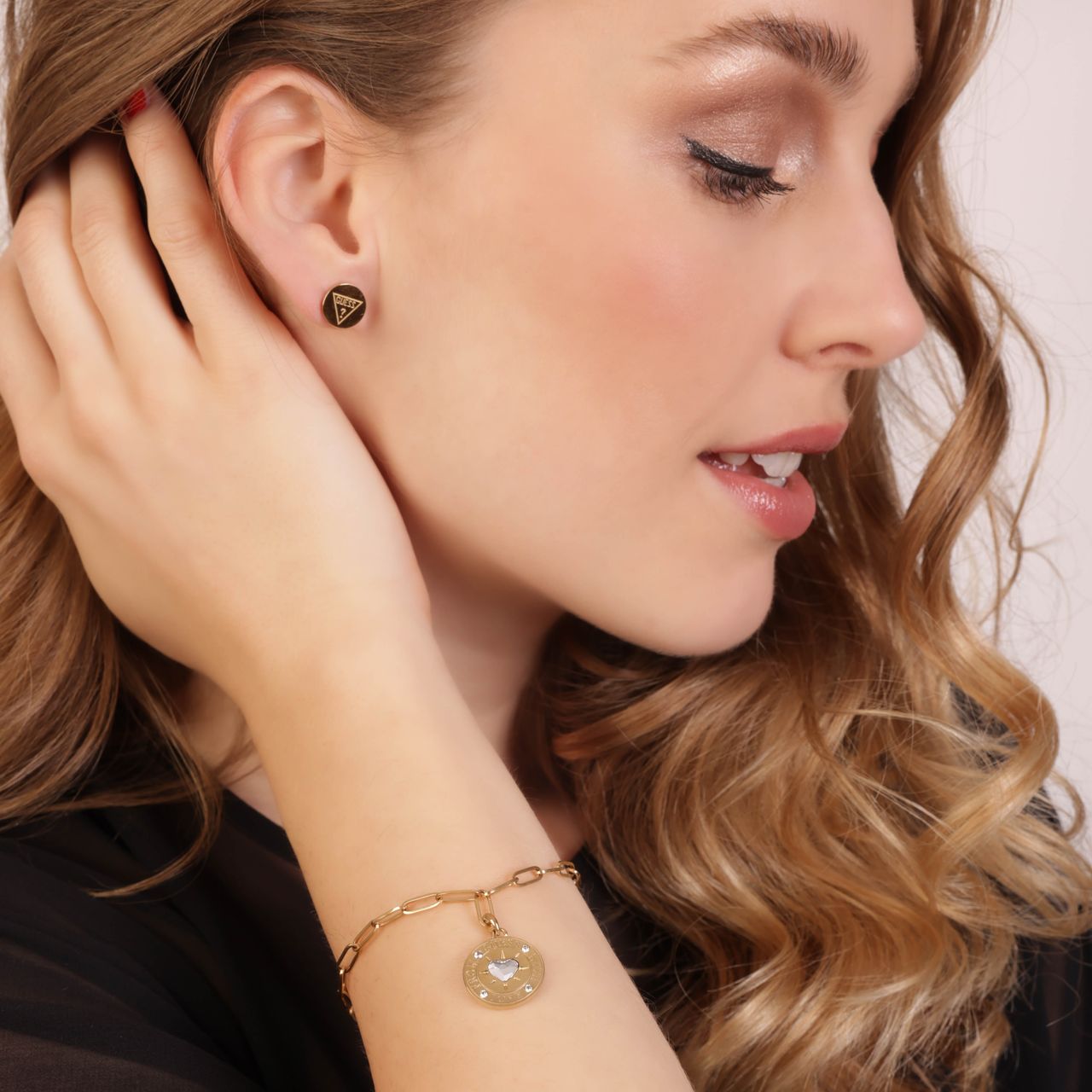 Guess goldplated armband FROM GUESS WITH LOVE