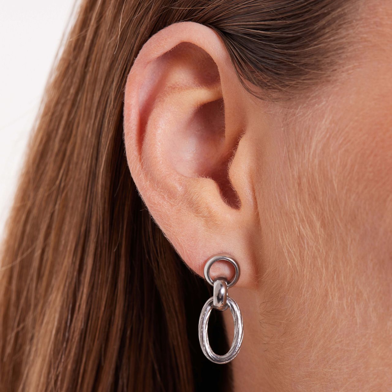 Camille gerecycled stainless steel oorhangers voor dames