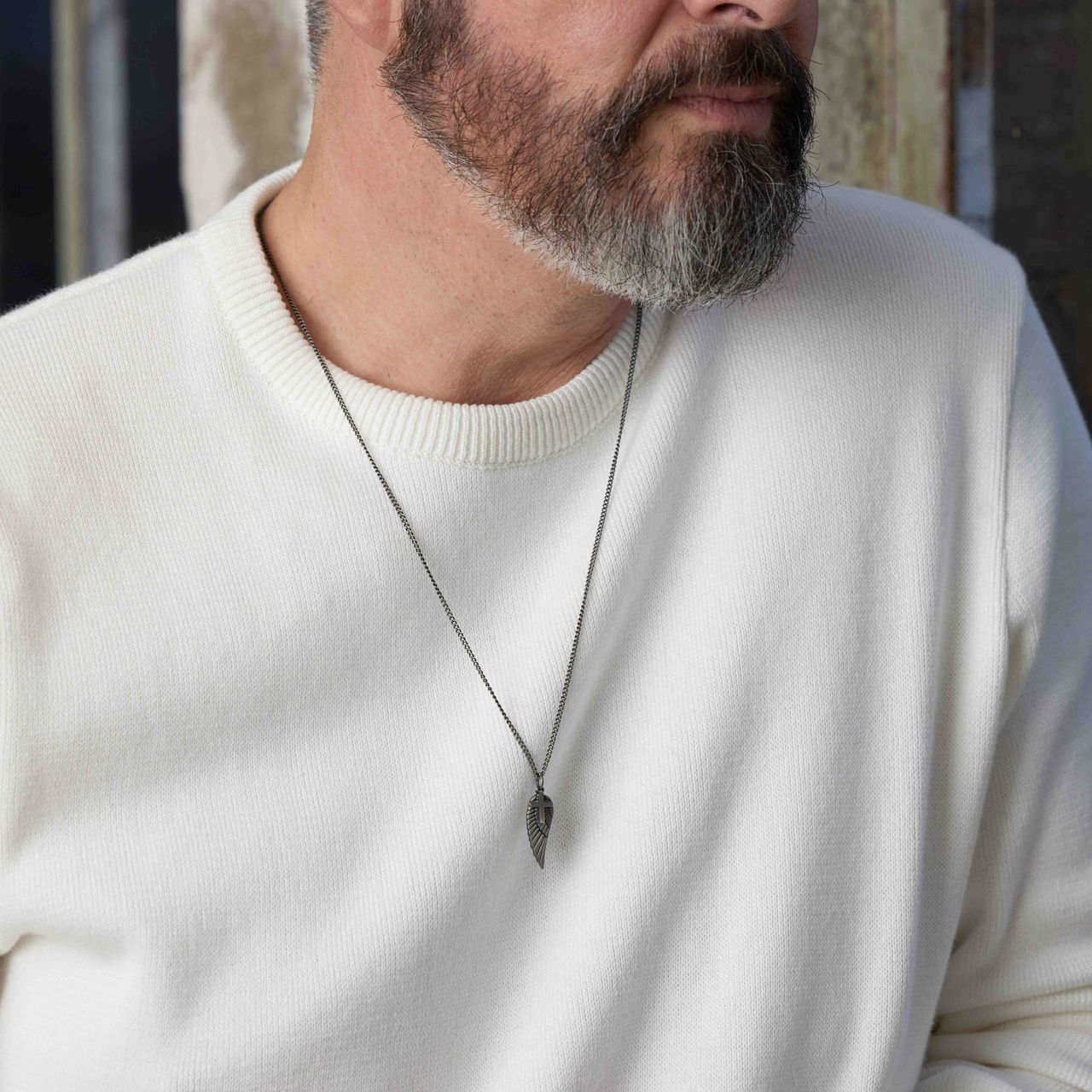 Gerecycled stainless steel herenketting met hanger vleugel en kruis