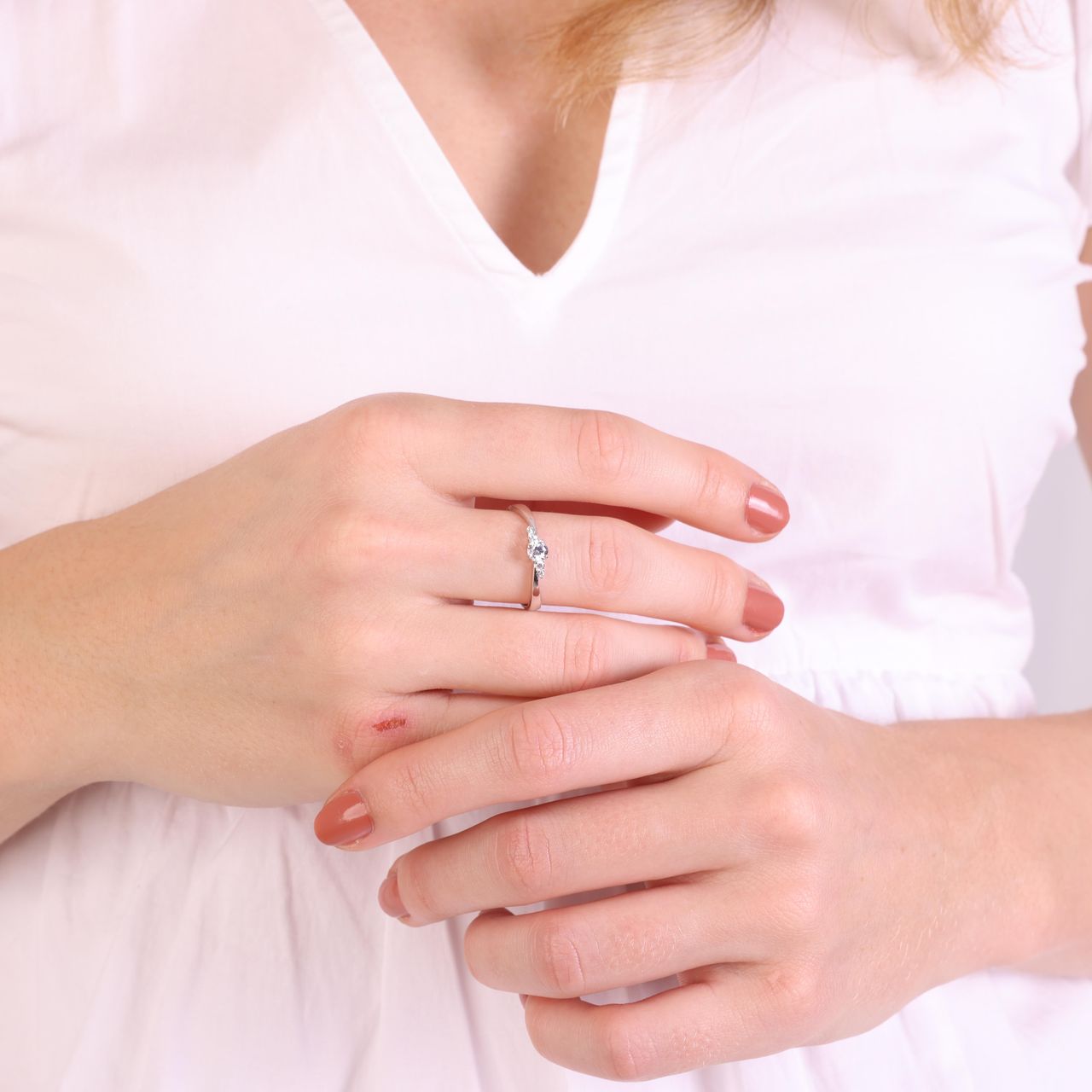 Zilveren ring met zirkonia