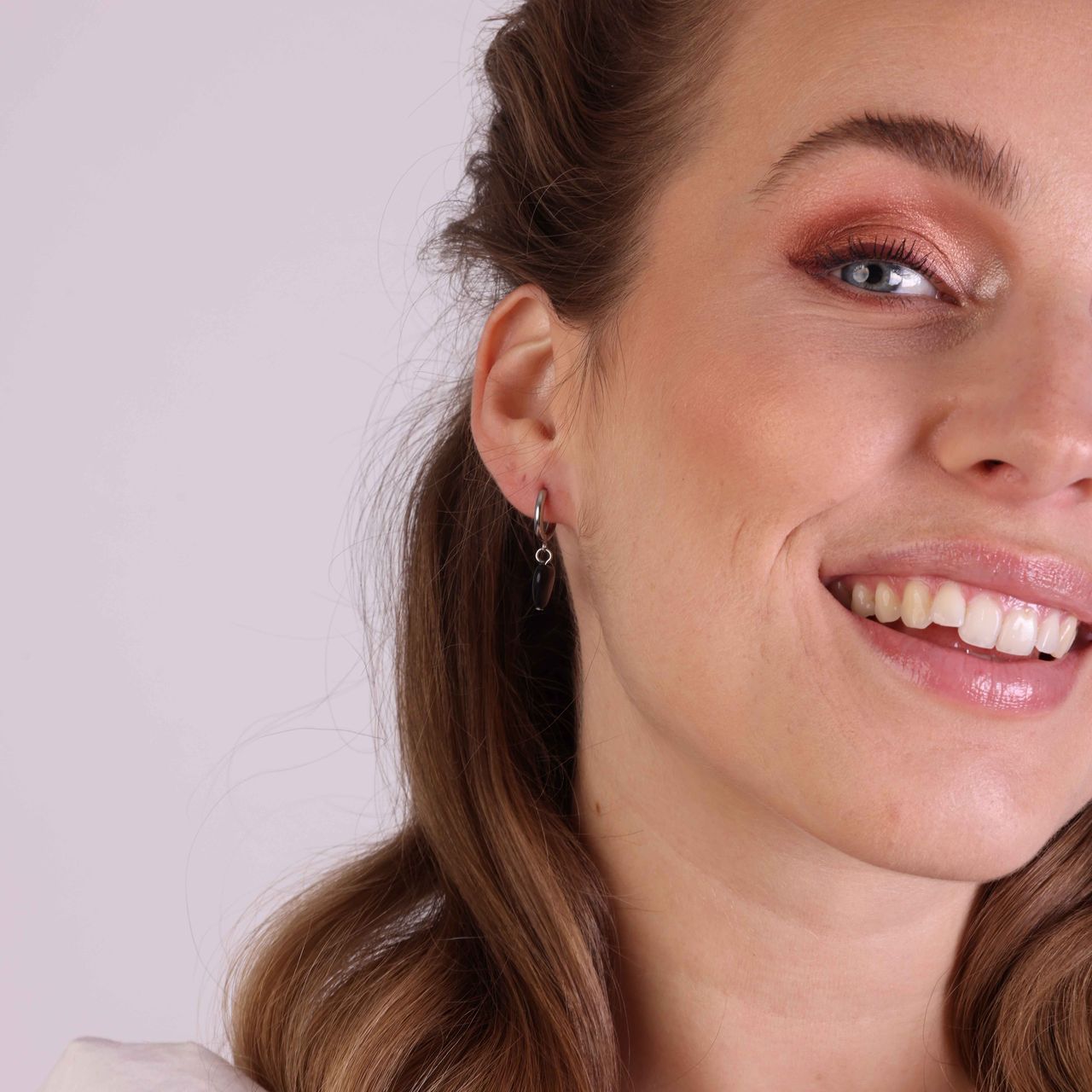 LuLu Jewels stalen oorringen met hart zwarte obsidiaan voor dames