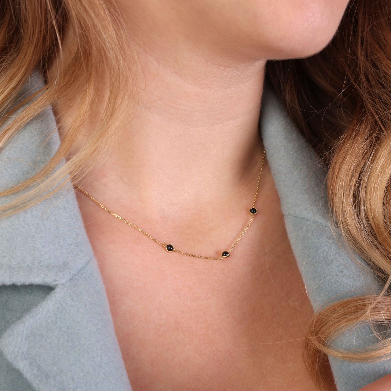 Zilveren goldplated ketting rond zirkonia zwart