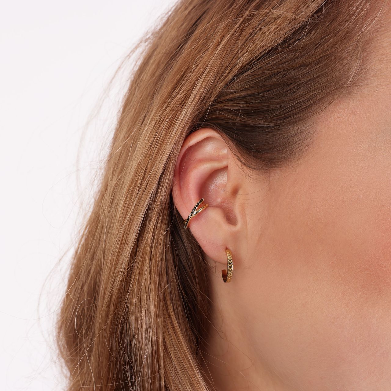 Zilveren goldplated earcuff kruis met zirkonia voor dames