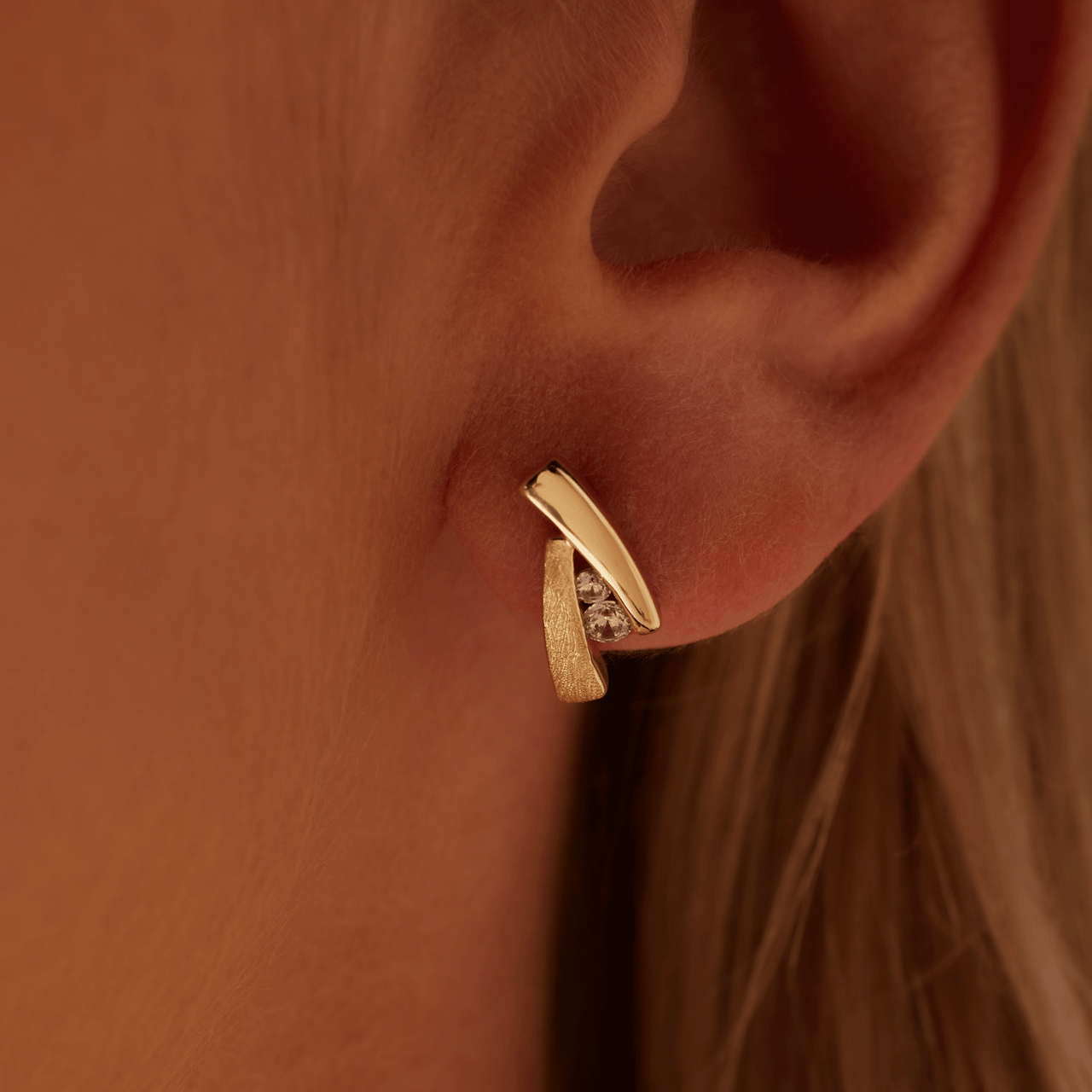 Zilveren goldplated oorknoppen met zirkonia voor dames