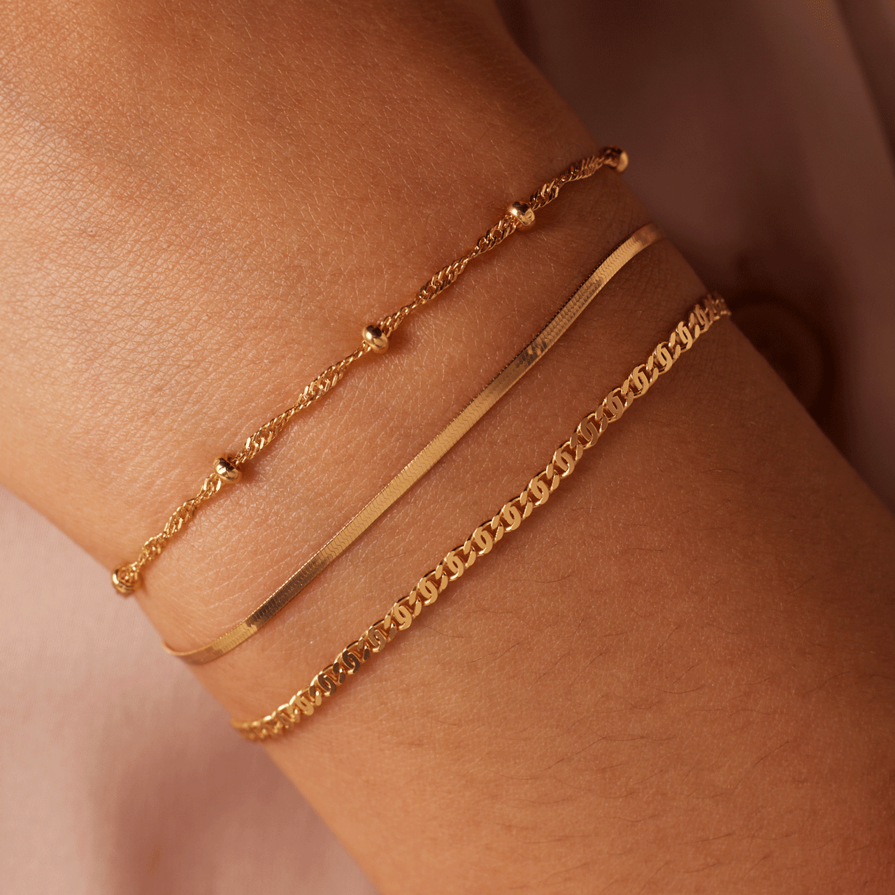 Set mit 3 Armbändern aus 925 Silber, vergoldet