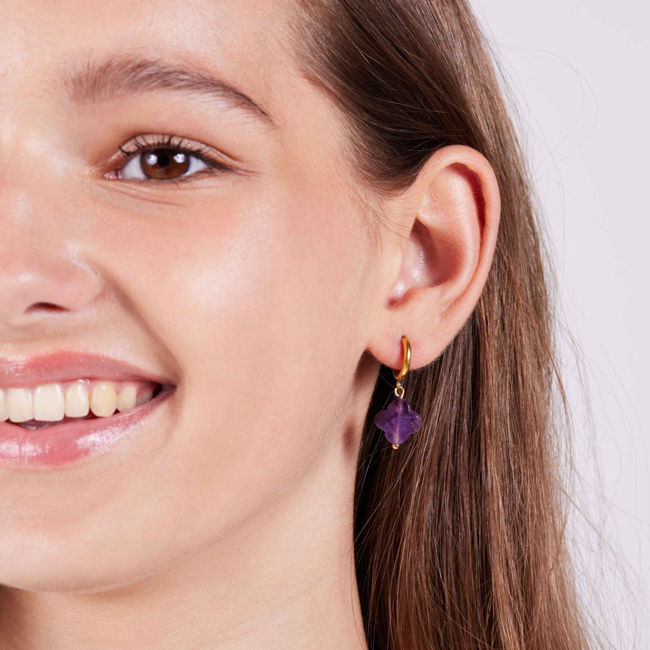 Stalen goldplated oorbellen met amethist