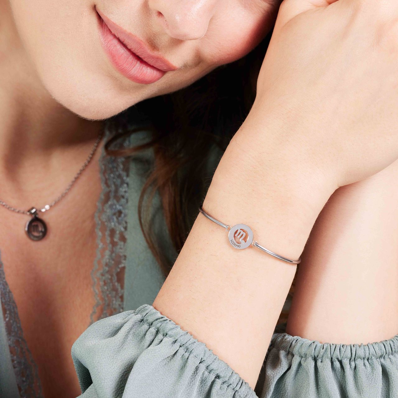 Stalen armband met sterrenbeeld schorpioen