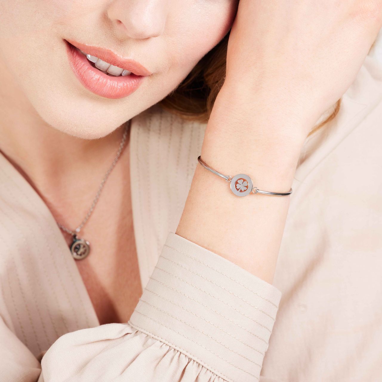 Stainless steel armband met open klaver