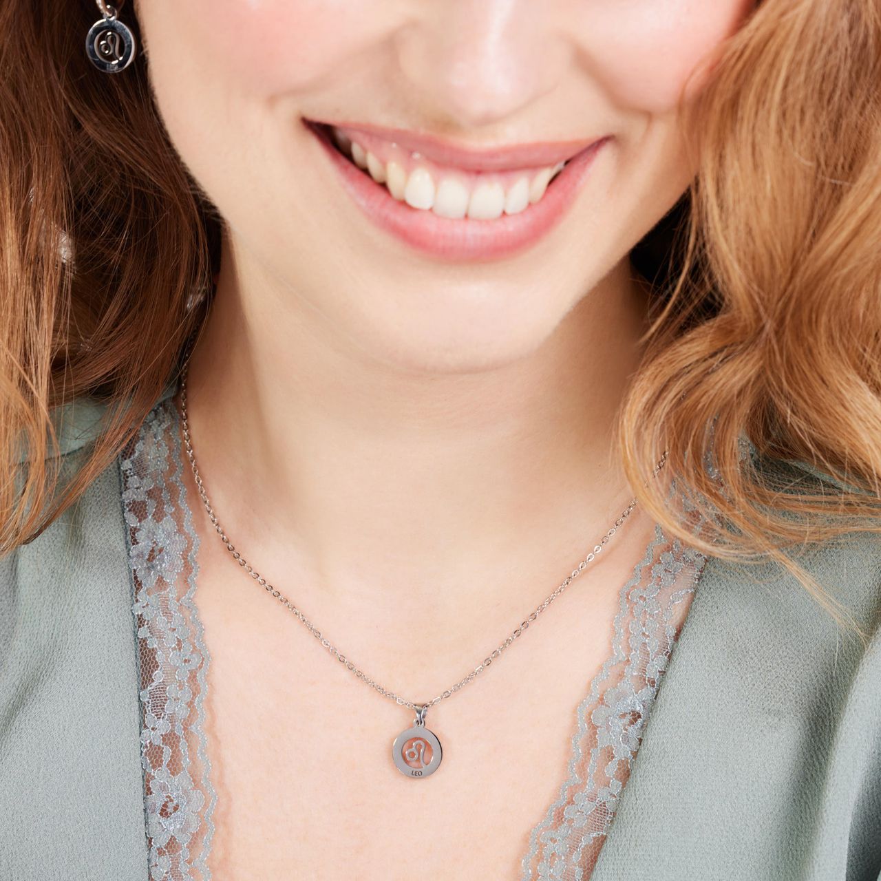 Stalen ketting met sterrenbeeld leeuw