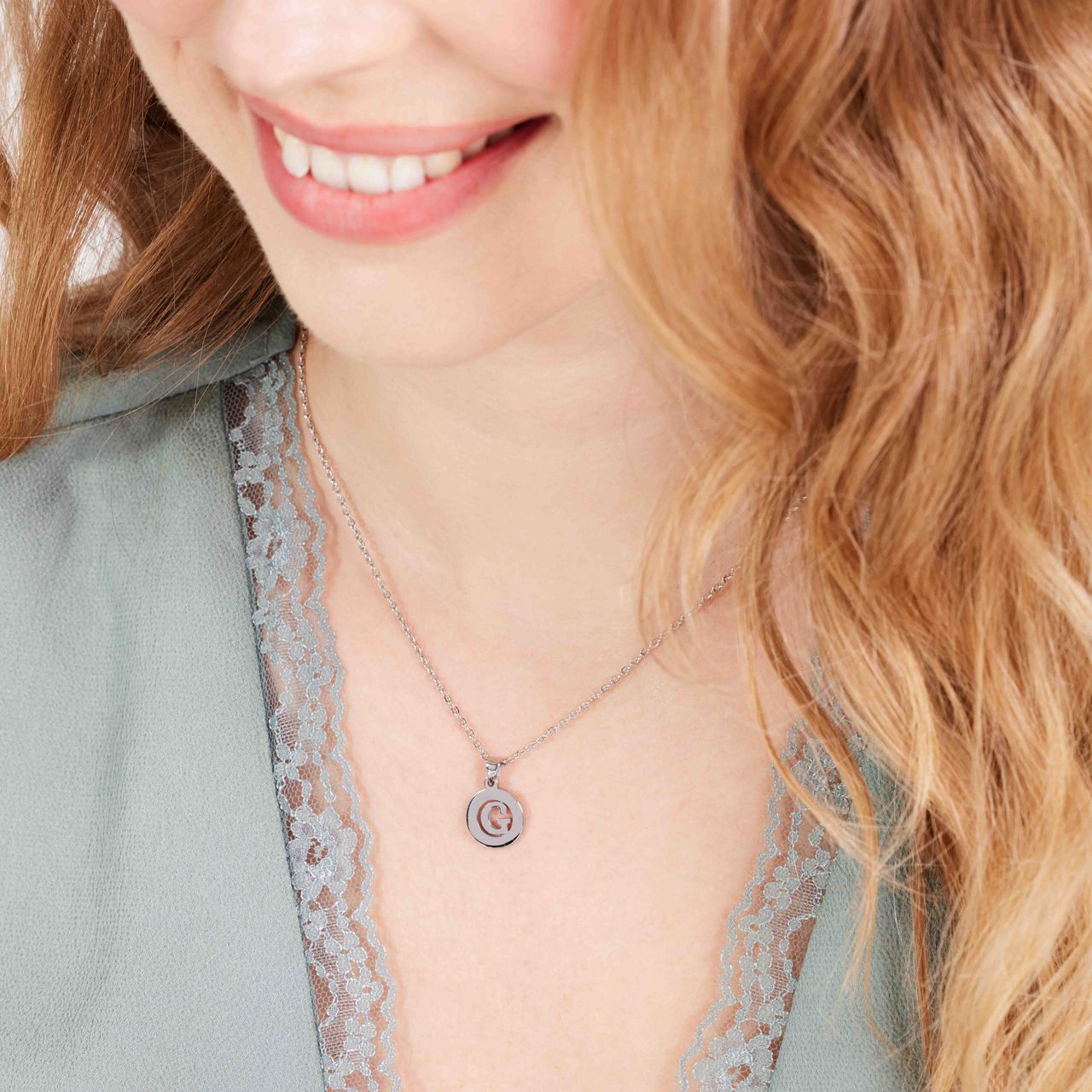 Stalen ketting met letter - G