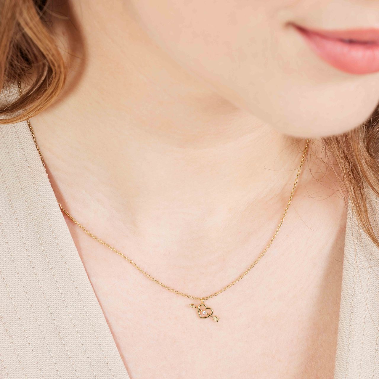 Zilveren ketting goldplated pijl en hart met zirkonia