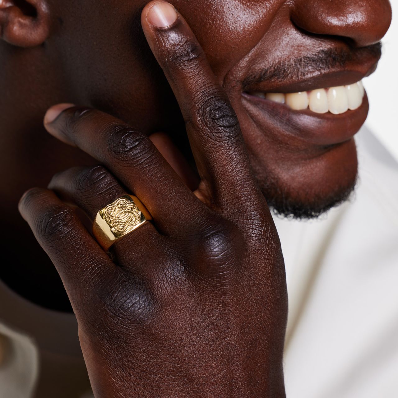 Stainless steel goldplated herenring surinaamse mattenklopper